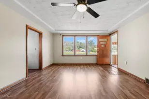 1702 Far View Rd, Akron, OH 44312 - Photo 7