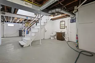 1702 Far View Rd, Akron, OH 44312 - Photo 29