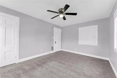 302 Louisiana Avenue, Lorain, OH 44052 - Photo 25