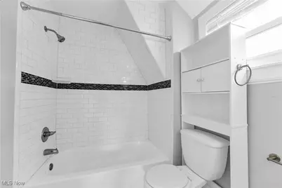 302 Louisiana Avenue, Lorain, OH 44052 - Photo 29