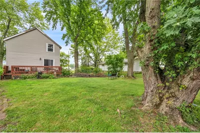 34579 Bainbridge Road, North Ridgeville, OH 44039 - Photo 9