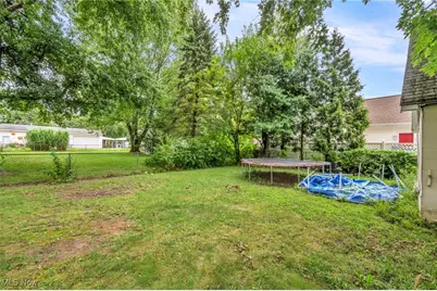 34579 Bainbridge Road, North Ridgeville, OH 44039 - Photo 11