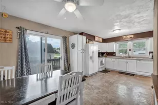 34579 Bainbridge Rd, North Ridgeville, OH 44039 - Photo 17