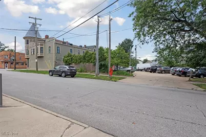 5808 Detroit Avenue, Loveland, OH 44102 - Photo 11