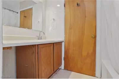 9408 Tallmadge Road, Diamond, OH 44412 - Photo 39