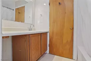 9408 Tallmadge Rd, Diamond, OH 44412 - Photo 39