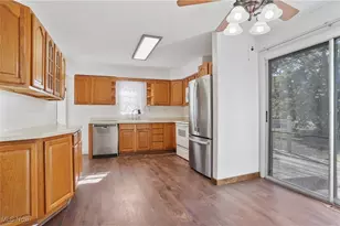 9408 Tallmadge Rd, Diamond, OH 44412 - Photo 13