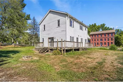 9408 Tallmadge Road, Diamond, OH 44412 - Photo 5