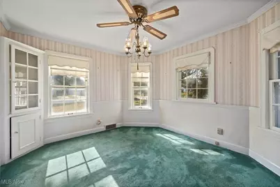 976 Gulf Road, Elyria, OH 44035 - Photo 11