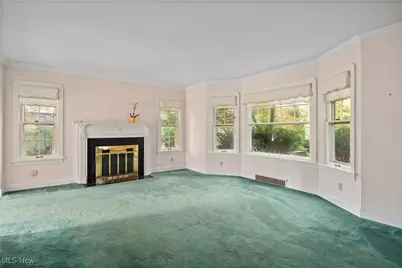 976 Gulf Road, Elyria, OH 44035 - Photo 7