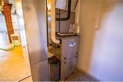 65893 McGregor Hill Road, Bellaire, OH 43906 - Photo 25