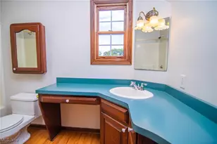 65893 McGregor Hill Rd, Bellaire, OH 43906 - Photo 23