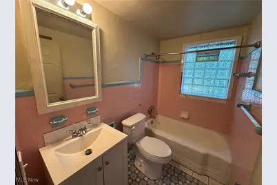 28 W Boston Avenue, Youngstown, OH 44507 - Photo 5