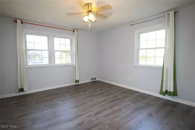 4740 Echoglenn Street NW, Canton, OH 44720 - Photo 17