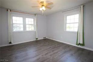 4740 Echoglenn St NW, Canton, OH 44720 - Photo 17