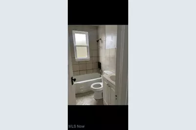 1521 Lakefront Avenue, East Cleveland, OH 44112 - Photo 3