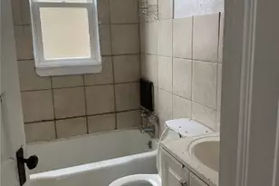 1521 Lakefront Ave, East Cleveland, OH 44112 - Photo 3