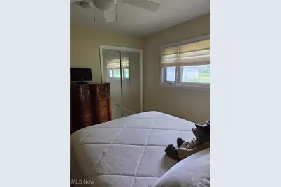 10305 Broadview Road, Grandview Heights, OH 44147 - Photo 17