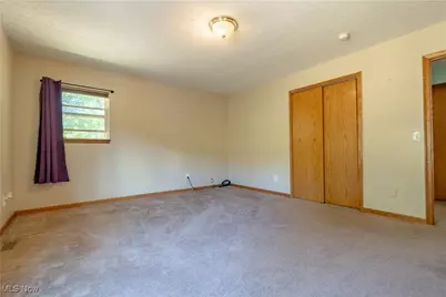 11153 Augusta Road, East Rochester, OH 44625 - Photo 15