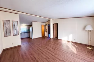 60 Flamingo Ave, Amherst, OH 44001 - Photo 3