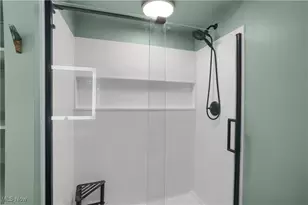 5290 Hampton Ct, Zanesville, OH 43701 - Photo 17