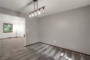 5290 Hampton Ct, Zanesville, OH 43701 - Photo 23