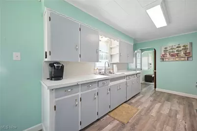 853 Brittain Road, Akron, OH 44305 - Photo 13