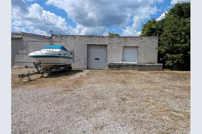 213 Dewey Avenue, Cambridge, OH 43725 - Photo 19