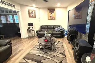 660 E 126th St, Loveland, OH 44108 - Photo 3