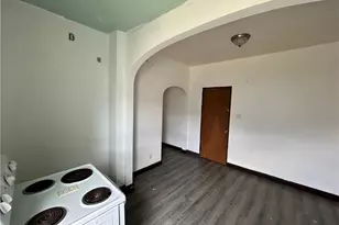 3716 Orchard St, Weirton, WV 26062 - Photo 9