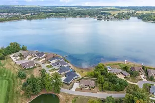 147 Heron Bay Dr, Poland, OH 44514 - Photo 5