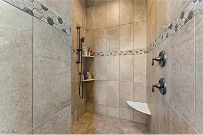 147 Heron Bay Drive, Poland, OH 44514 - Photo 25