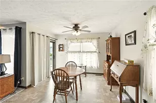 5239 Monroe Square E, Barberton, OH 44203 - Photo 17