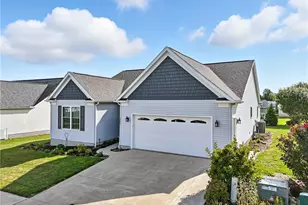 5239 Monroe Square E, Barberton, OH 44203 - Photo 3