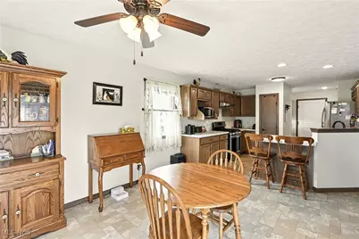 5239 Monroe Square E, Barberton, OH 44203 - Photo 19