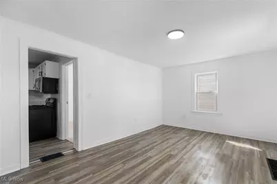 2022 Schiller Ave, Cuyahoga Falls, OH 44223 - Photo 7