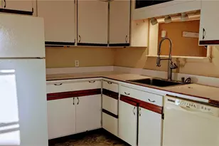 38754 Adkins Rd, Willoughby, OH 44094 - Photo 5