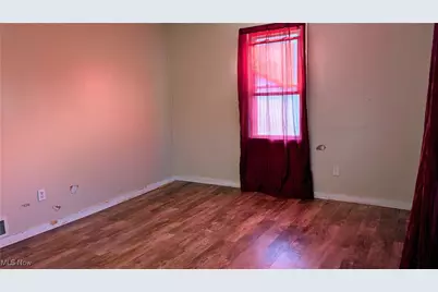 38754 Adkins Road, Willoughby, OH 44094 - Photo 3