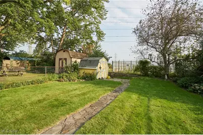 7206 Deveny Avenue, Loveland, OH 44105 - Photo 17