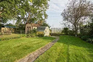 7206 Deveny Ave, Loveland, OH 44105 - Photo 17