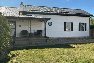 510 Chestnut St, Dresden, OH 43821 - Photo 3