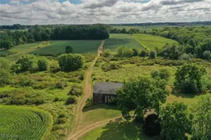 2260 Broadway Ave NE, East Canton, OH 44730 - Photo 11