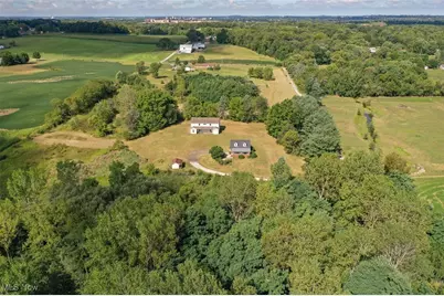 2260 Broadway Avenue NE, East Canton, OH 44730 - Photo 27