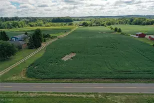 2260 Broadway Ave NE, East Canton, OH 44730 - Photo 17