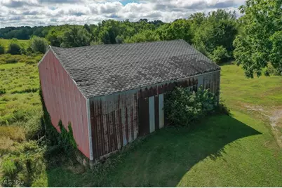 2260 Broadway Avenue NE, East Canton, OH 44730 - Photo 3