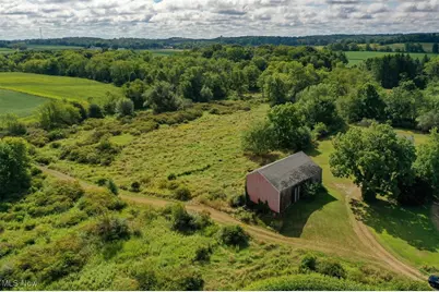 2260 Broadway Avenue NE, East Canton, OH 44730 - Photo 9