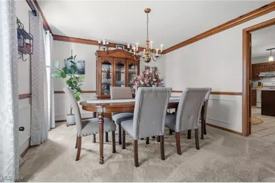 2419 Bur Oak Street NE, Canton, OH 44705 - Photo 9