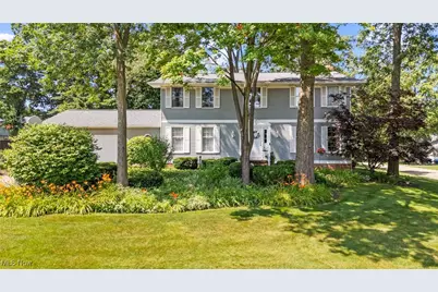 2419 Bur Oak Street NE, Canton, OH 44705 - Photo 1