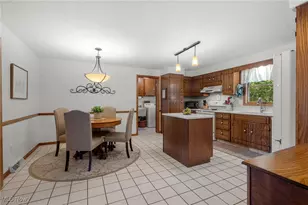 2419 Bur Oak St NE, Canton, OH 44705 - Photo 11