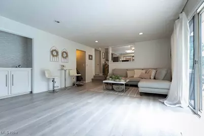 2051 Kingsborough Drive, Painesville, OH 44077 - Photo 17